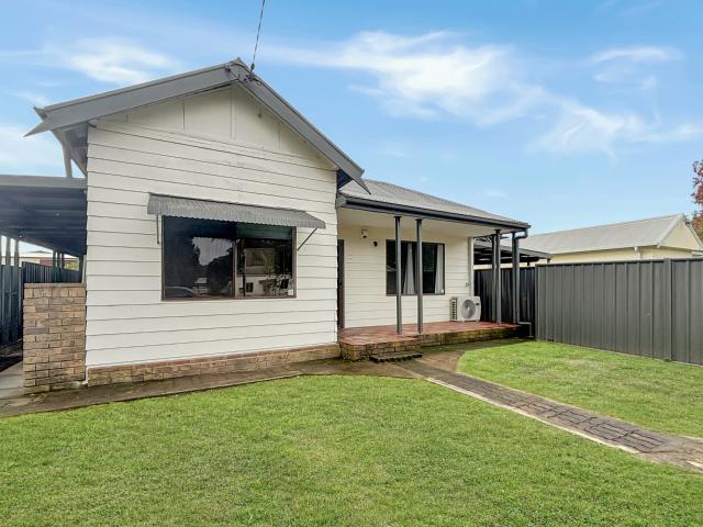 5 Tamworth Street, Abermain NSW