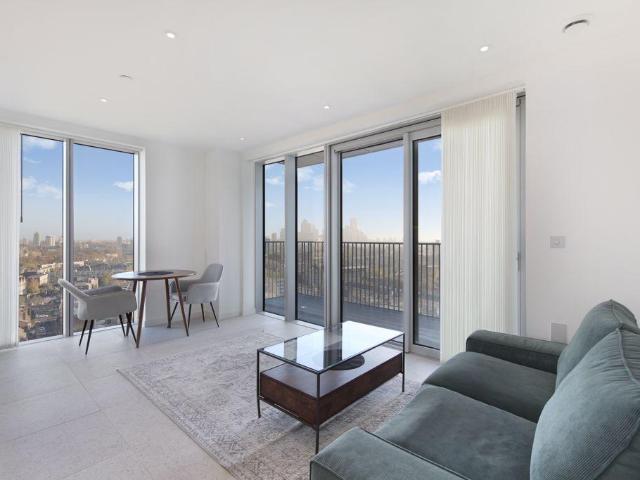 5 Tapestry Way, Whitechapel 1 bed apartment to rent £2,525 pcm £583 pw