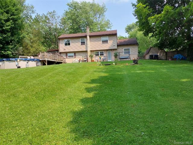 5 Tappan Drive