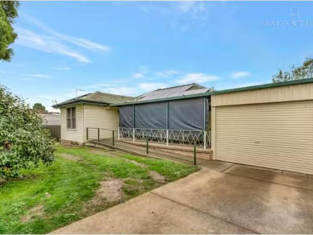 5 Tarakan Avenue, Ashmont House for rent Listed by Leasing Ma.