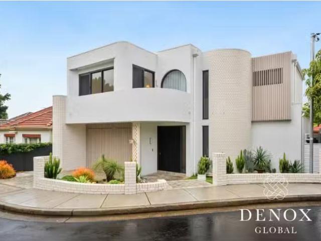 5 The Crescent, Russell Lea House for rent Listed by Kwan Log.