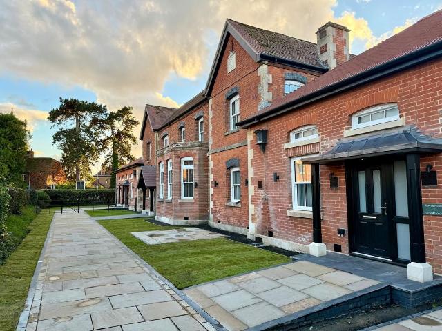 5 The Old Hospital, New Park Road, Devizes SN10, 1 bed flat to rent, £1,295 pcm | PrimeLocation