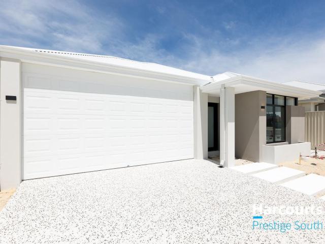 5 Thomson Street, ALKIMOS, WA 6038