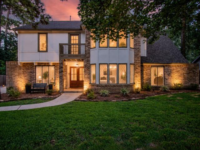 5 Thornhedge Court