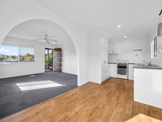 5 Tigalee Court Kin Kora, QLD 4680