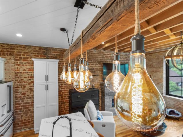 5 Town Square, Unit 204, Burnsville, NC 28714 | MLS #4284