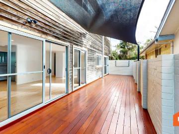 5 ungala road, blacksmiths nsw 2281