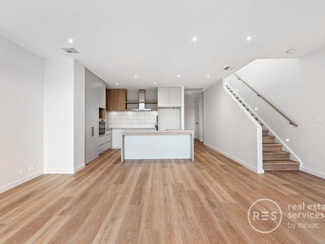 5 Valencia Street Altona North VIC