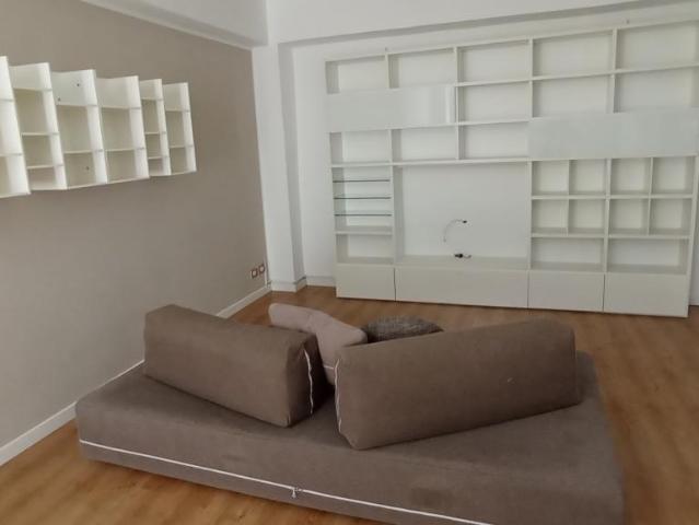 5 vani 120mq
