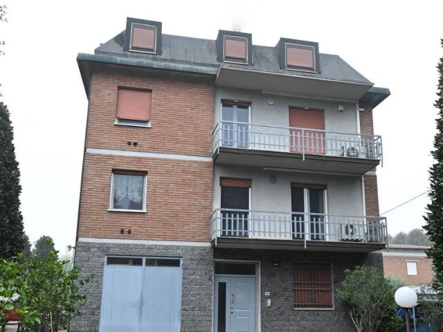5 vani 120mq