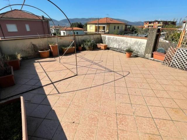5 vani 120mq