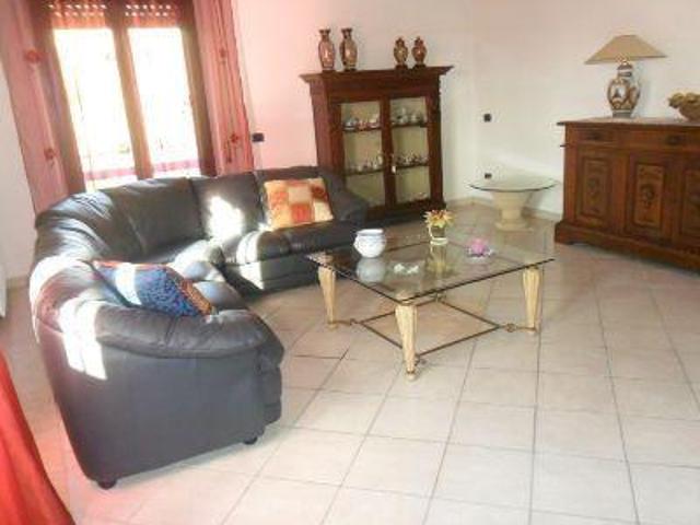 5 vani 130mq