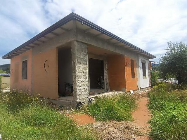 5 vani 140mq
