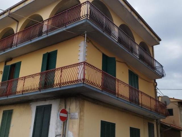 5 vani 140mq