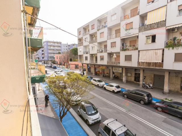 5 vani 180mq