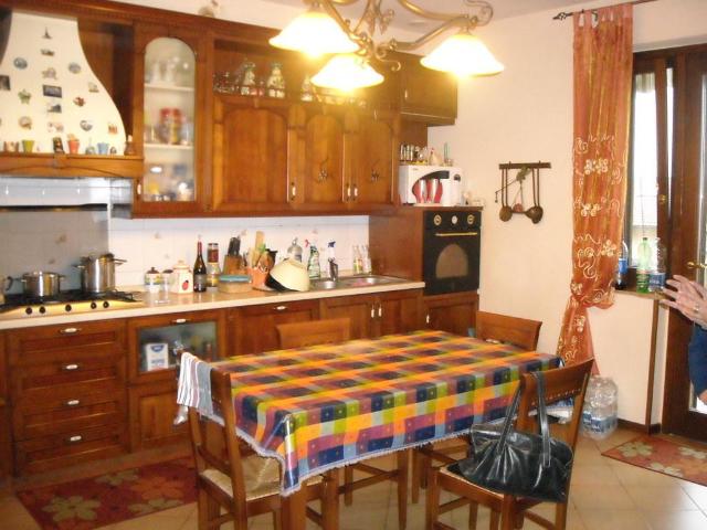 5 vani 198mq