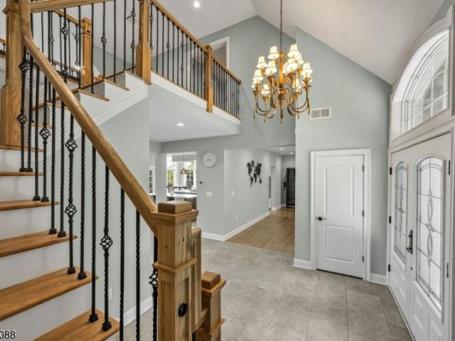 5 Vernon View Dr