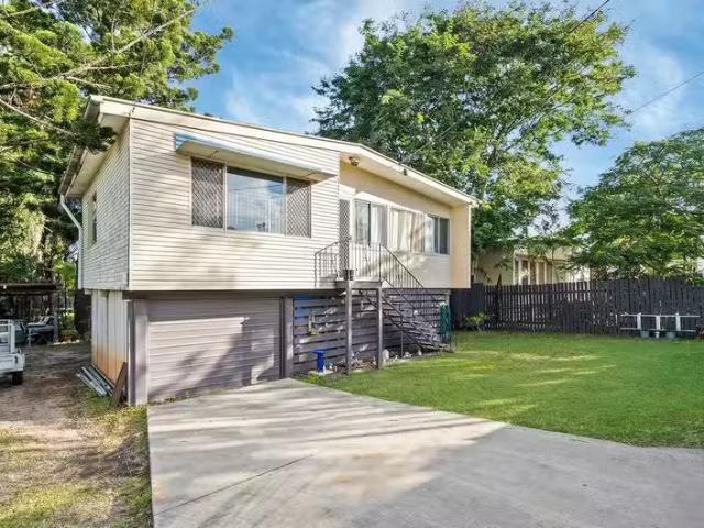 5 Waitara Street, LOGAN CENTRAL, QLD 4114 House for Rent