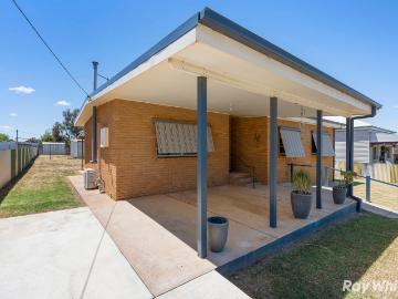 5 Wardle Street Junee, NSW 2663