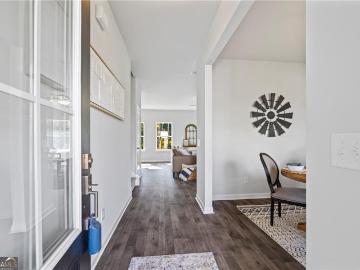 5 Water Oak Way