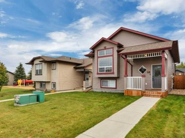 5 Wilkinson Circle, Sylvan Lake, AB, T4S 2N7 house for sale | Listing ID A2348 | Royal LePage