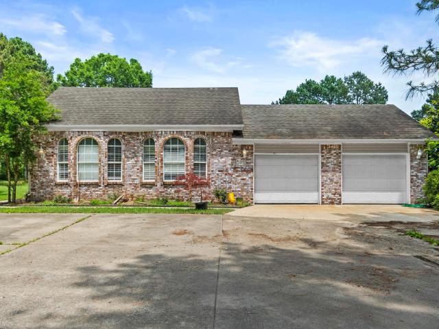 5 Williamsburg Drive