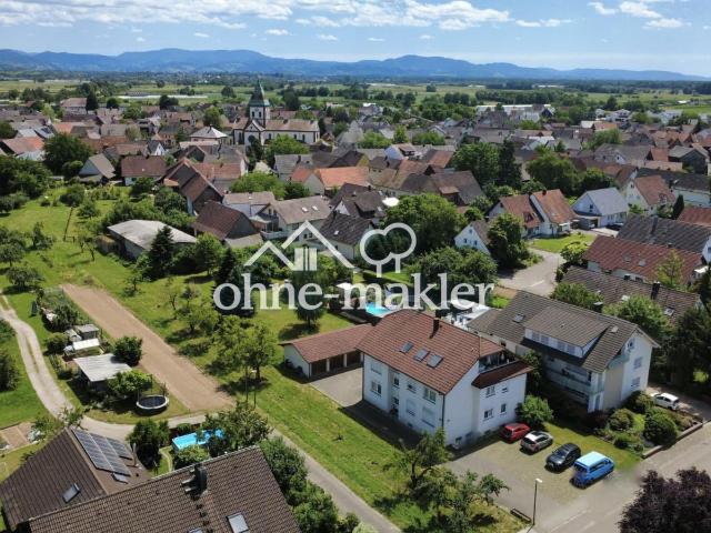 5 Wohnungen in solidem Mehrfamilienhaus im Gesamtverkauf !