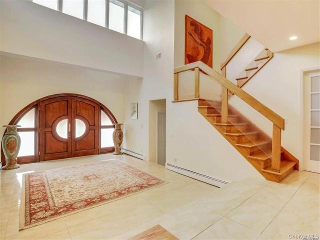 5 Woodfield Lane