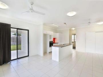 5 Yanooa Court Bushland Beach, QLD 4818
