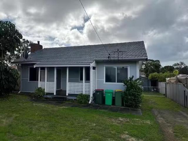 5 Yorla Road, Carey Park, WA 6230