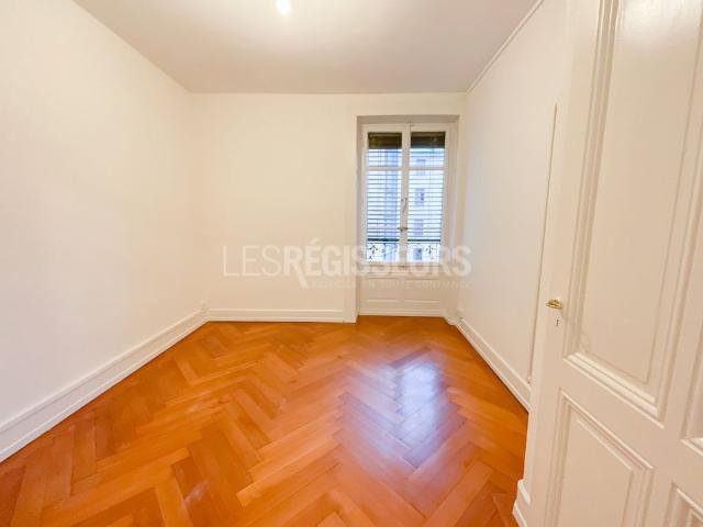5 Zimmer, 77 m², 3. Stock