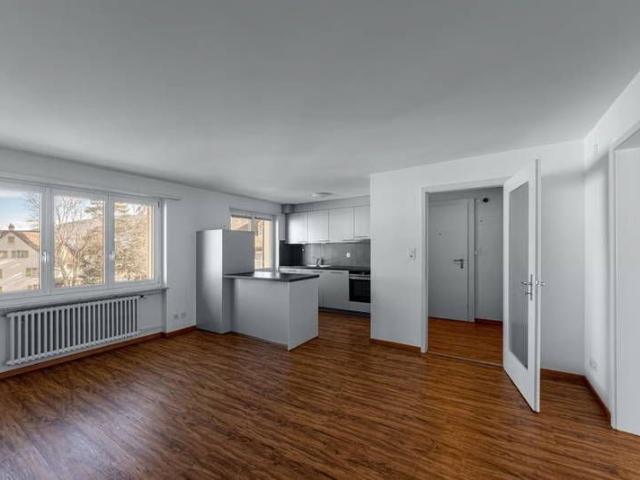 5 Zimmer, 93 m², 2. Stock