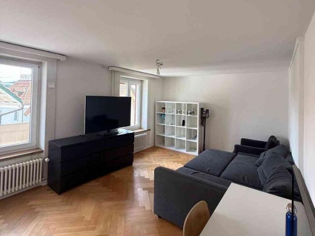 5 Zimmer, 95 m², 2. Stock