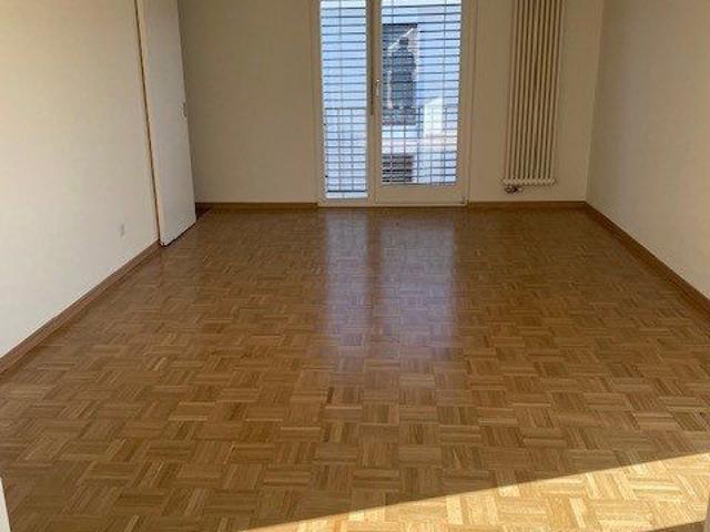 5 Zimmer, 100 m², 2. Stock