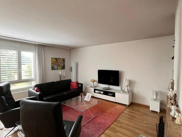 5 Zimmer, 100 m², 2. Stock