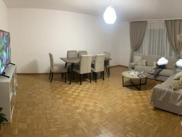 5 Zimmer, 110 m², 1. Stock