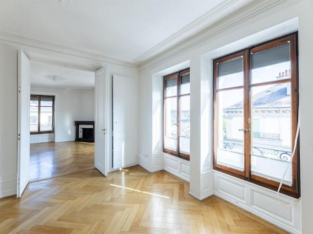5 Zimmer, 112 m², 5. Stock