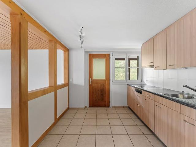 5 Zimmer, 112 m², 1. Stock