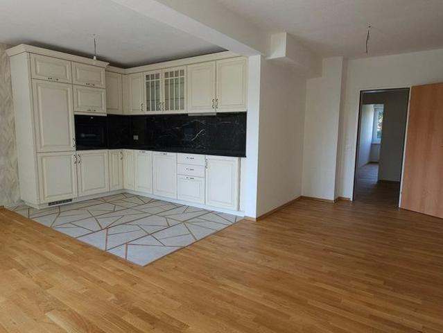 5 Zimmer, 119 m², 3. Stock