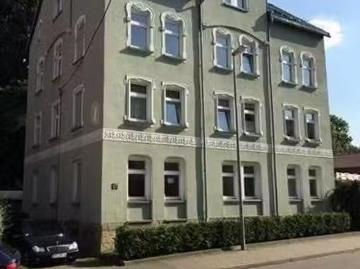 5 Zimmer 120 m² 720 € Kaltmiete Wohnungen in Wittgensdorf.