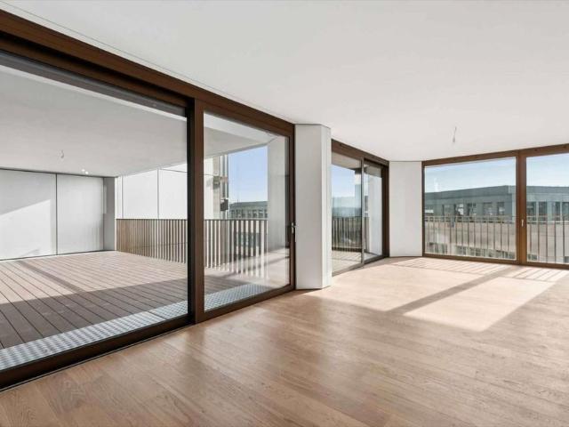 5 Zimmer, 121 m², 1. Stock