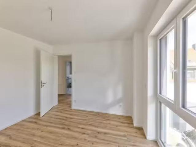 5 Zimmer 122 m² 1.895 € Kaltmiete Wohnungen in Friedberg.