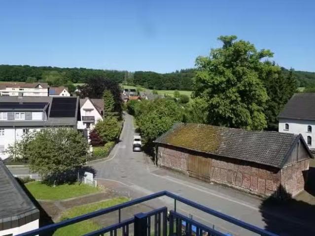 5 Zimmer 130 m² 950 € Kaltmiete Wohnungen in Hemer