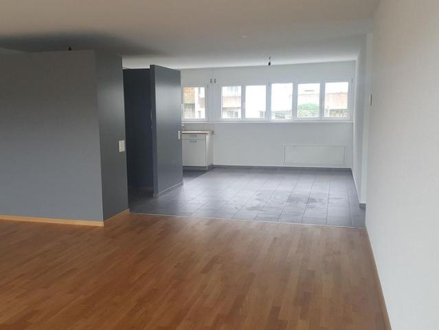 5 Zimmer, 133 m², 1. Stock