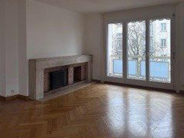 5 Zimmer, 138 m², 2. Stock