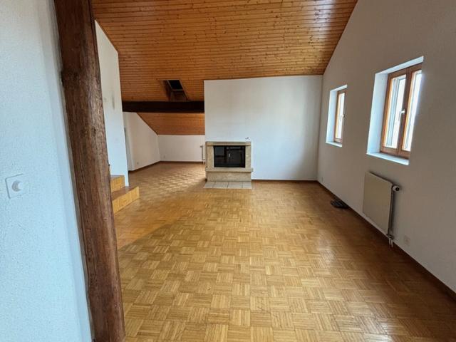 5 Zimmer, 138 m², 2. Stock
