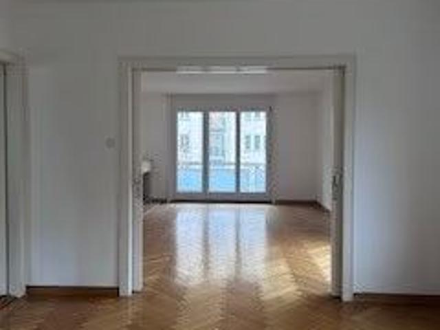 5 Zimmer, 138 m², 2. Stock