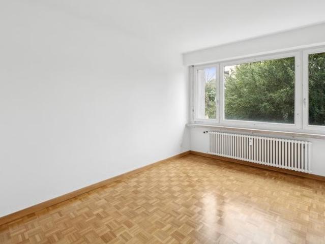 5 Zimmer, 143 m², 1. Stock