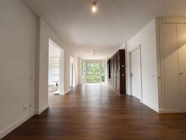 5 Zimmer, 144 m², 4. Stock