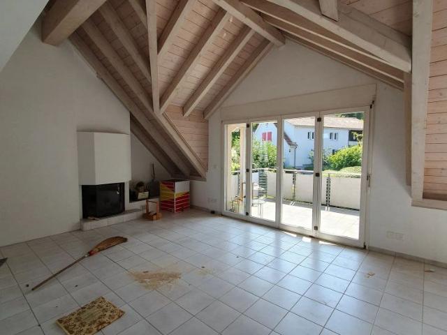 5 Zimmer, 145 m², 2. Stock